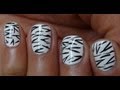 Zebra / White Tiger Print Nails