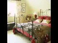 Country bedroom decorating ideas